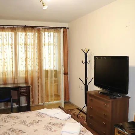 супер апартамент-център Warna