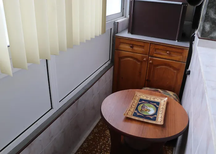 супер апартамент-център Warna